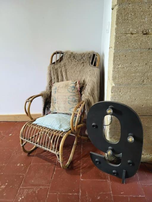 T2 Duplex "Chez Evelyne" Appartement Remoulins Buitenkant foto